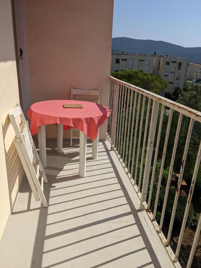 Superbe T2 Proche Des Plages Et Des Commerces Hyères المظهر الخارجي الصورة